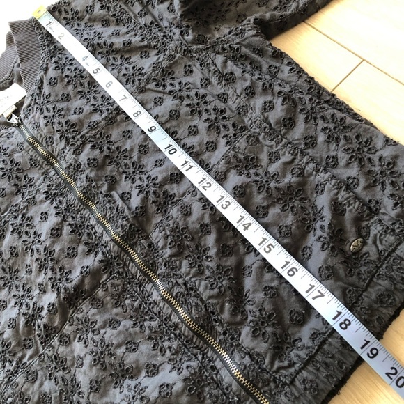 American Eagle Outfitters Eyelet Zip Up Bomber Jacket in Faded Black Size S - Picture 12 of 12